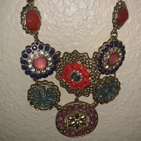 Necklace - Picture 3 of 3